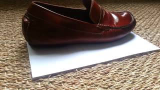 Imperméabiliser des chaussures  Astuce entretien [upl. by Nerw]