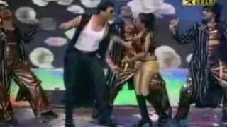 Akshay Kumar Paisa Paisa Song Perfomance at Sabse Favourite Kaun 2010 [upl. by Doty]