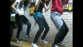 Bailando Asereje con Brune y Mely [upl. by Nicolas]