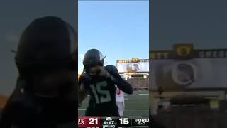 Oregon Ducks Tez Johnson hauls in 43 yd TD pass from Dillon Gabriel [upl. by Ahsemik]