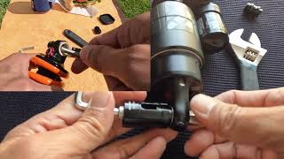 removing fox shock float X2 and fox DHX eyelet bushings [upl. by Essile]