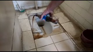 Cleaning toilet using coca cola thumps up [upl. by Ztnarf823]