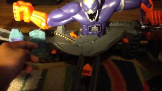 2007 Hot Wheels Flip N Go Beast Bash Play Set Review [upl. by Esalb865]