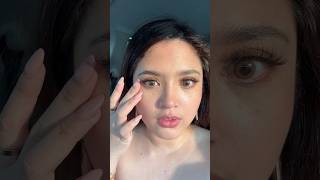 Fastest way to remove contact lenses while having long nails [upl. by Nyladnarb207]