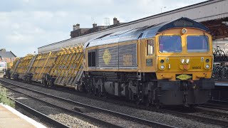 Trains at Leamington Spa 07102024 ft Chiltern Silver Set 59 66s and 70 [upl. by Otnas71]