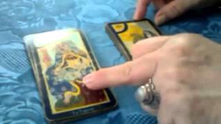 Explication tarot de marseille partie 1 tirage en croix [upl. by Aldon38]