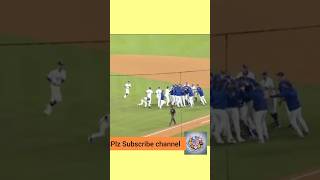 Dodgers going the world series shortvideo viralvideo usa [upl. by Idell]