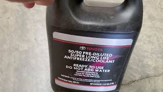 REVIEW 3500 Toyota 5050 PreDiluted Super Long Life AntifreezeCoolant  IS THIS ANY GOOD [upl. by Glialentn]