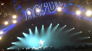 AC DCs Angus Young Fargodome Fargo ND 2112016 [upl. by Eiaj]