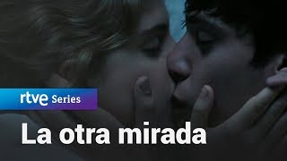 La otra mirada Margarita y Elias se besan Capítulo21  RTVE Series [upl. by Levenson]