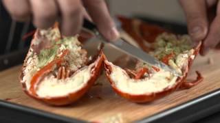 How To  prepare a cooked lobster [upl. by Lancelot]