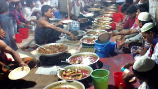 How to find out your food at Bishya Zaker Manzil Atroshi Faridpur । আটরশি কিভাবে খাবার খেতে হয় [upl. by Rika]