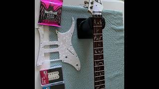 Overhaul’s Ibanez Jem JR guitar [upl. by Ddet]