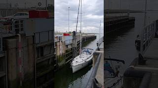 Vlissingen Netherlands Sluicebox TravelwithHugoF boatlock sluicebox sluice sluis [upl. by Osmen359]