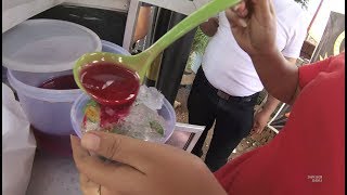 Jakarta Street Food 2151 Part1 Green Banana Ice Gantino Es Pisang Ijo YDXJ0380 [upl. by Ahsan523]