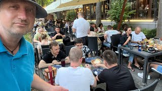 Live aus der Ukraine  Volle Biergärten in Odessa [upl. by Ackler]