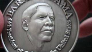 Double Sided Two Headed Two Faced Obama Commemorative Coin 2009 [upl. by Enylcaj]