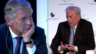 La entrevista de Marcelo Longobardi a Mario Vargas Llosa  2° Cena Anual en Buenos Aires [upl. by Primrose929]