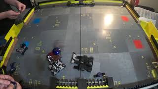 Hexbug Battle Bot fight with Teams 2 VS 2 [upl. by Angelika]