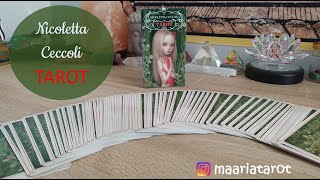 💚 Nicoletta Ceccoli Tarot 💚 Reseña en Español [upl. by Yrallih]