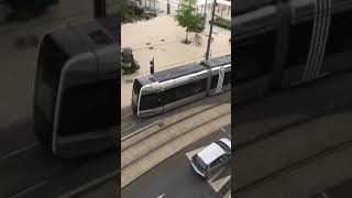 Le bruit infernal du tramway à JouélesTours [upl. by Ibby]