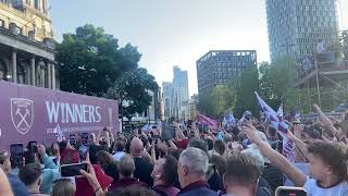 WEST HAM VICTORY PARADE  BUBBLES [upl. by Iturhs123]