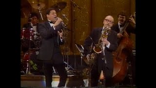 Pepper Adams and Al Jarreau Live at Grammy Awards 1982 [upl. by Ettenhoj]