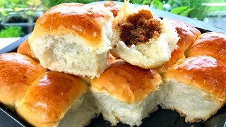 Pandan Coconut Bun Recipe  Resepi Roti Kelapa Pandan [upl. by Margaret]