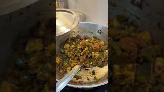 Mix vegetable 🍆🥒 ki Sabji hai ll Indian family vol ll Bagga Dadi ki Reosi ll [upl. by Ridinger58]