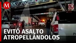 Conductor embiste a ladrones en motocicleta en Iztapalapa uno murió y otro consiguió escapar [upl. by Aikrahs]