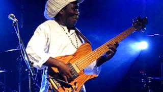 Richard Bona bass solo Cerdanyola España 2009 [upl. by Acnairb]