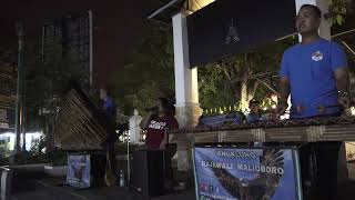 KARTONYONO MEDOT JANJI COVER ANGKLUNG RAJAWALI MALIOBORO YOGYAKARTA [upl. by Stutman202]