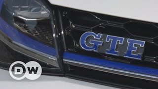 Facelifted Golfs Hybrid and allelectric  DW English [upl. by Atekihs]