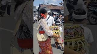 Rahajeng Rahina Purnama Kapat 🌺 balineselife vlog fyp [upl. by Anelet382]