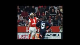 Reims vs Brest  Junya Itos quick steal ̣ [upl. by Ennaeilsel]