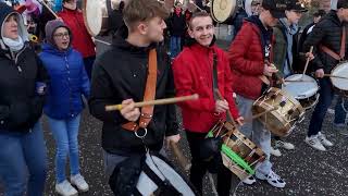 LÉcole carnavalesque aclote au carnaval des enfants 2023 à Nivelles [upl. by Elleinaj]