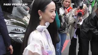 Meng Li  Paris Fashion Week 30 september 2024 show Zimmermann [upl. by Zetnom]