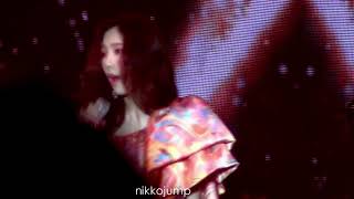 Fancam 181202 TAEYEON  TIME LAPSE  S Concert in BKK [upl. by Wilton820]