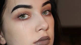 quick  easy  90s grunge inspired makeup tutorial [upl. by Shih]