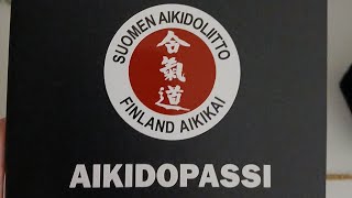 Mitä aikidon harrastaja pakkaa treenikassiin [upl. by Nnaeerb34]