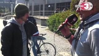 Felix Auto gegen Steffi Fahrrad [upl. by Susie]