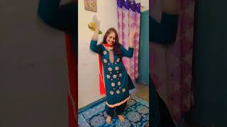 Teri kurti sexy lagti hai ♥️🥰♥️ love song dance shortvideos [upl. by Franza]