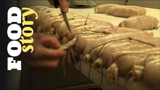 Voici comment on fabrique un saucisson traditionnel [upl. by Ehcropal]