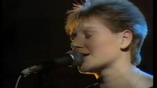 Cocteau Twins Old Grey Whistelest BBC 2 UK TV Feb 1984 [upl. by Graces]