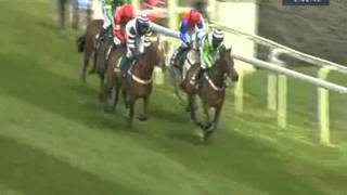 2012 Aintree  John Smiths Aintree Hurdle  Oscar Whisky [upl. by Yerfoeg]