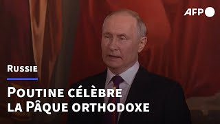 Russie  Poutine assiste à la principale liturgie de Pâque orthodoxe  AFP [upl. by Aihsoek]