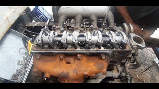 how to tappet adjustment to round Isuzu nkr truck isuzu 4 cylinder diesel engine [upl. by Relyc]