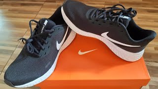 Nike Revolution 5 Unboxing plus on Feet [upl. by Odetta]