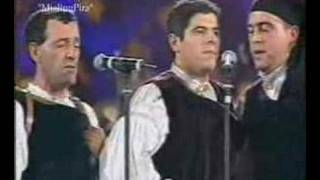 Tenores di Bitti Mialinu Pira al IX Concerto in Vaticano 2001 [upl. by Della]