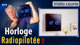 Horloge digitale murale radiopilotée avec 170 LED  Bleu Lunartec PEARLTVFR [upl. by Trinee]